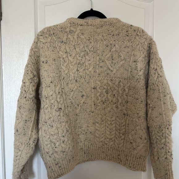 Celtic Country small thick cream cable knit sweater - Picture 5 of 10